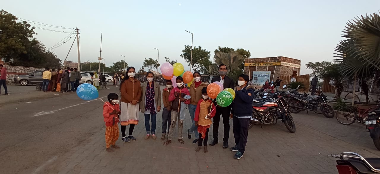 एन वाई वी के माध्यम से कच्ची बस्तियों में हर घर पहुचेंगे : विजय निगम