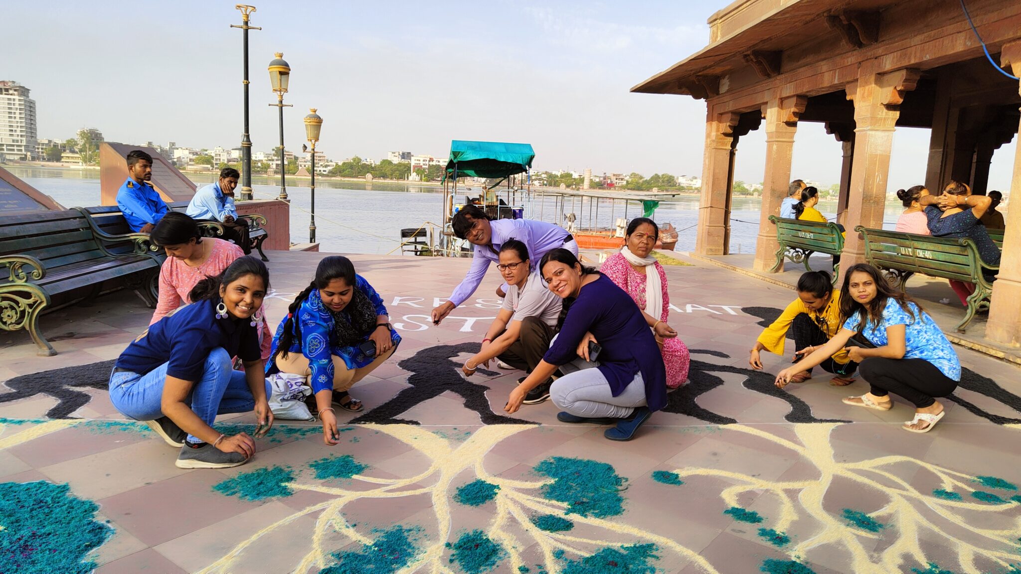 मनुष्य की विकास के साथ साथ पर्यावरण का ह्रास