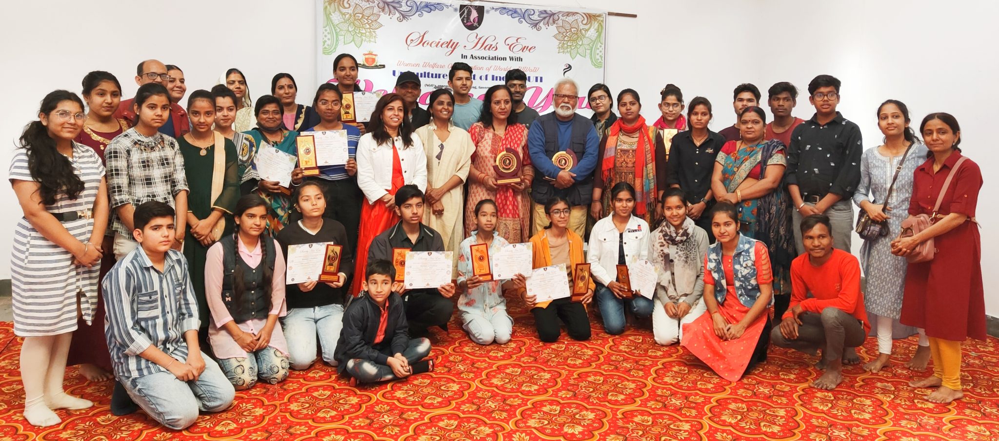 पोस्टर प्रतियोगित में जीवंत हुआ 2019 का पुलवामा अटैक-SHE