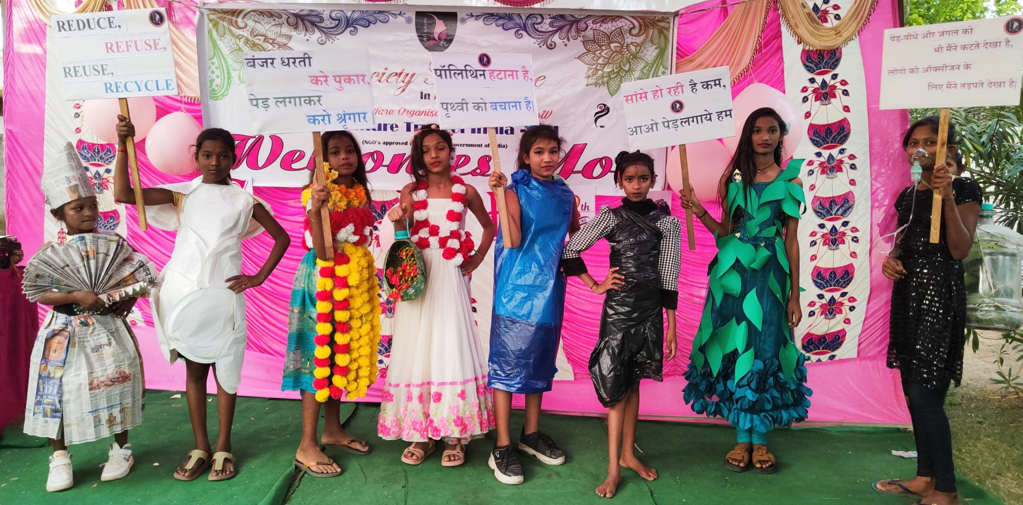 शी की आठवीं वर्षगाठ पर पृथ्वी दिवस की थीम पर आयोजित हुआ अद्भुत फैशन शो