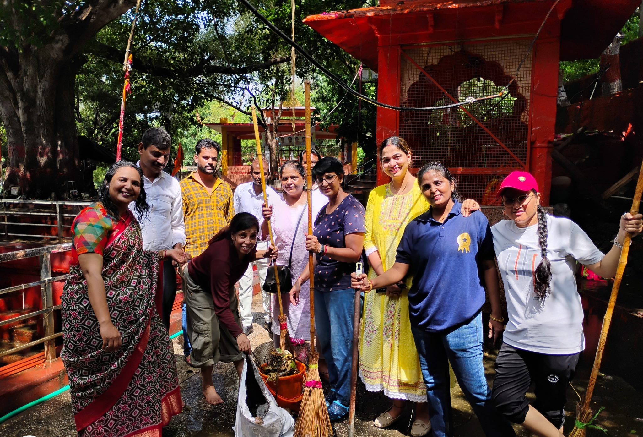 *विघ्नकर्ता का अस्तित्व विघ्नों में : डॉ. निधि प्रजापति*